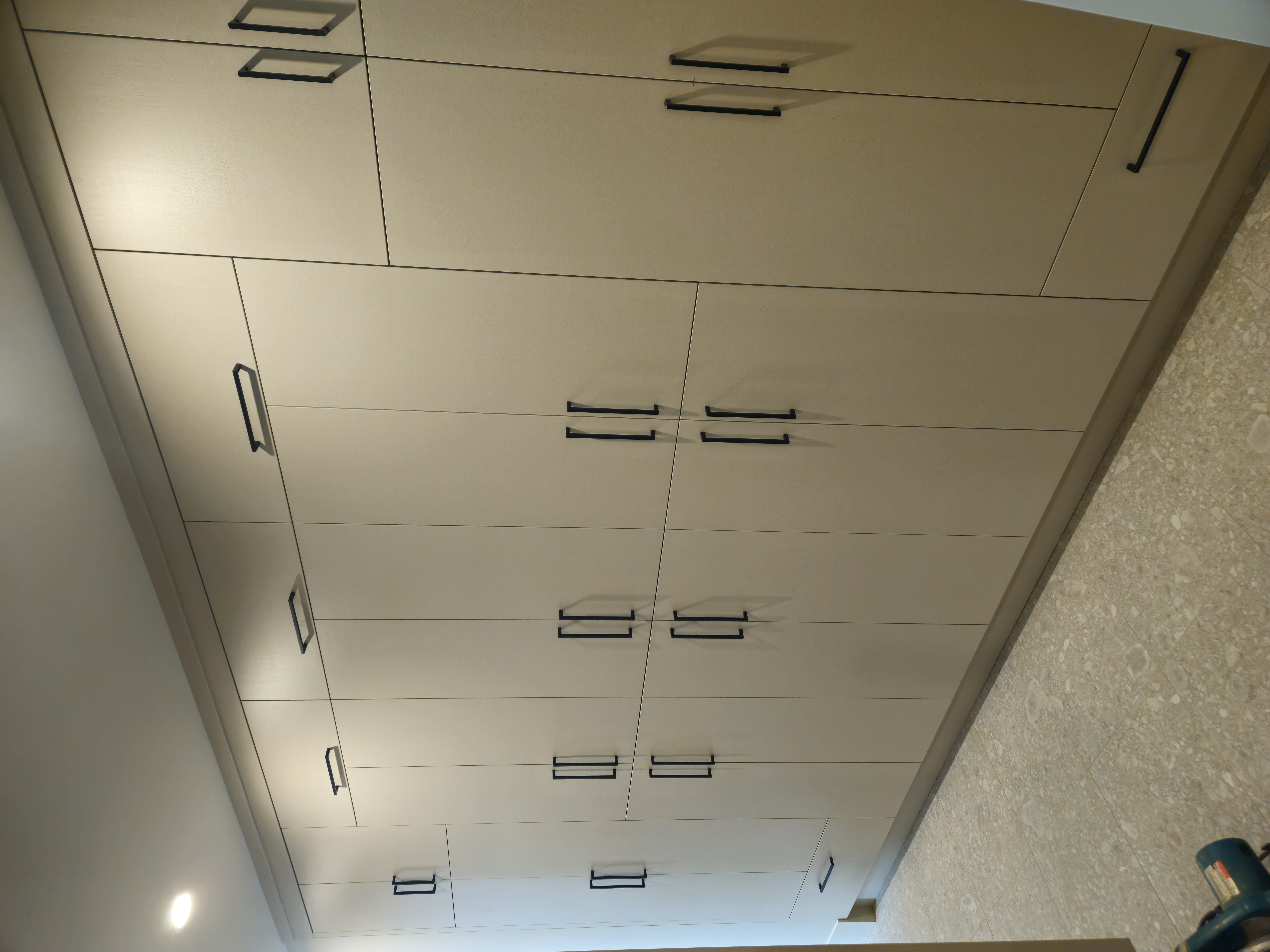 Wall Cabinet